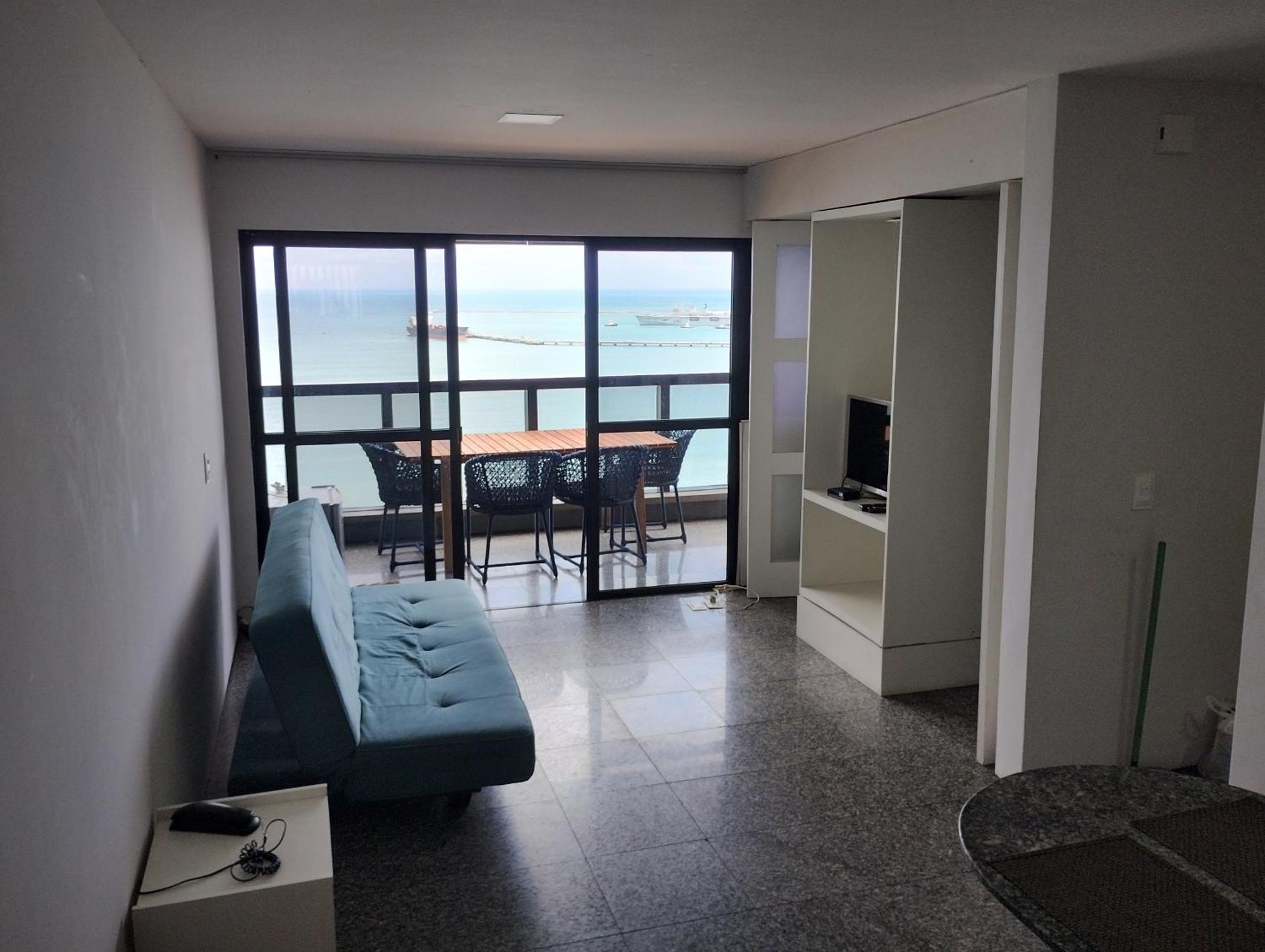 Iracema Flat